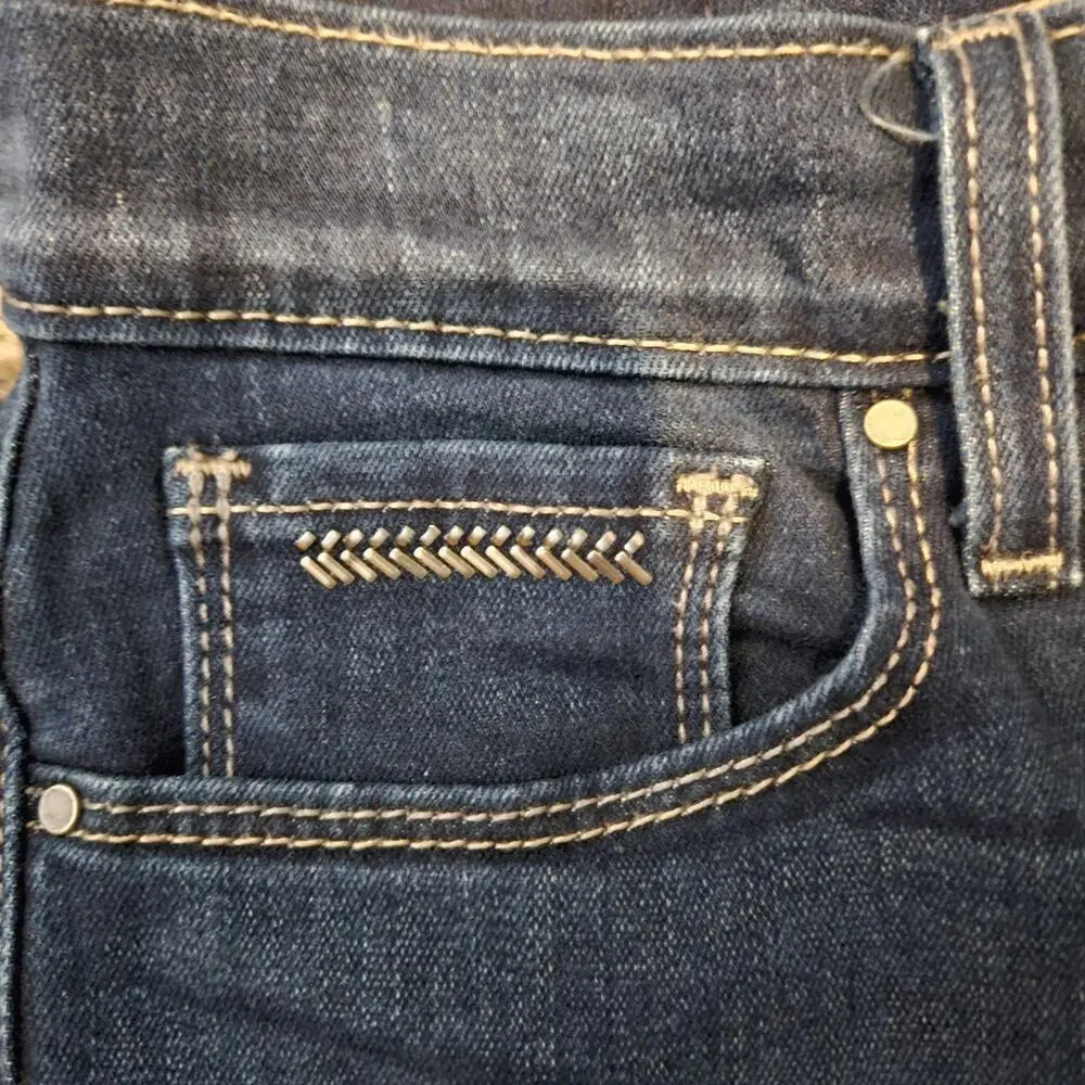 Levi's 512 Perfectly Slimming Womens Sz 6M Blue Denim Straight Leg Jeans Casual - Picture 4 of 11